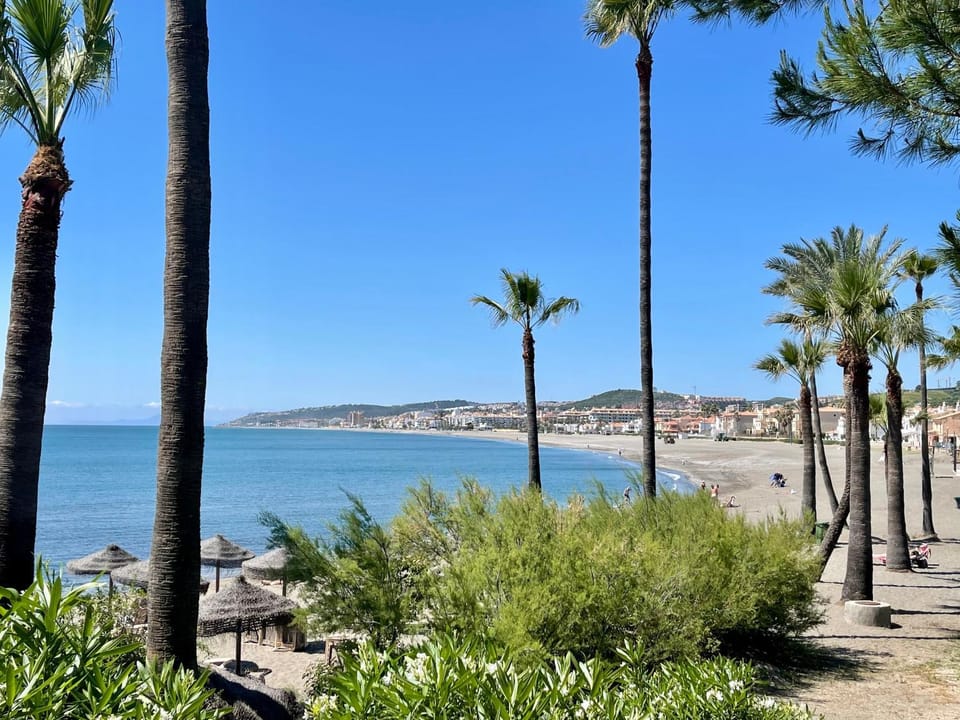 Nearby landmark, Natural landscape, Beach