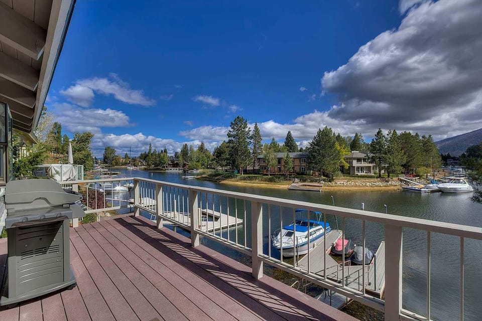Lucerne Lake House - Ski Lease 30plus Days House in South Lake Tahoe