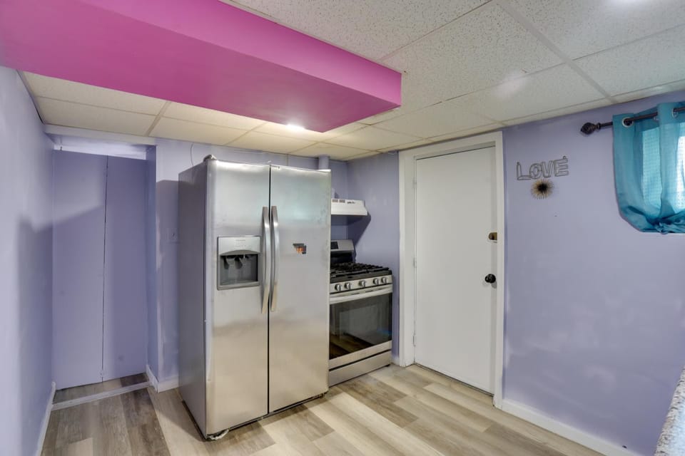 9 Mi to Midtown: Convenient Harrisburg Apt Apartment in Pennsylvania