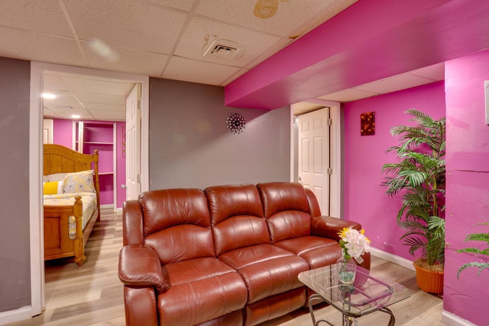 9 Mi to Midtown: Convenient Harrisburg Apt Apartment in Pennsylvania