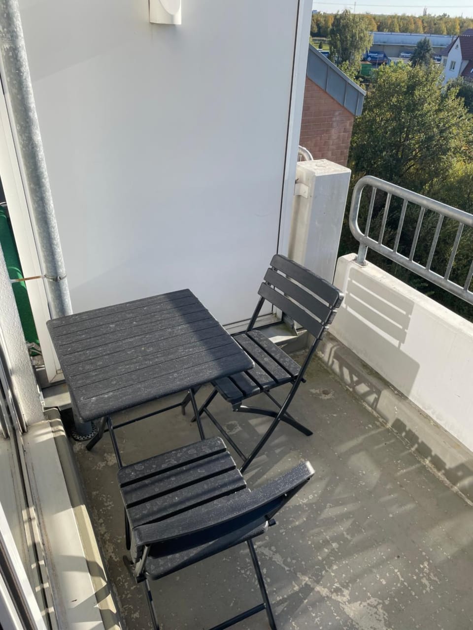 3x Einzelzimmer mit Smart TV, Balkon, Parkplatz, Fahrstuhl, free WIFI Apartment in Leipzig