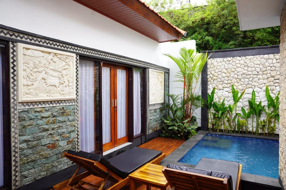 The Glossy Hill Villa Nusa Dua Villa in Bali