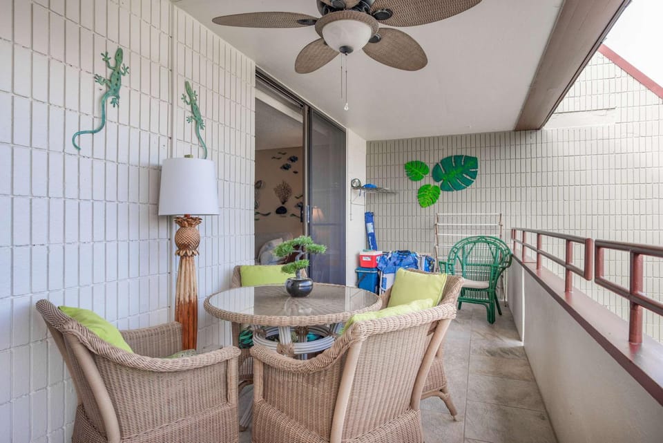Oceanfront Condo in Kailua-Kona #319 House in Big Island