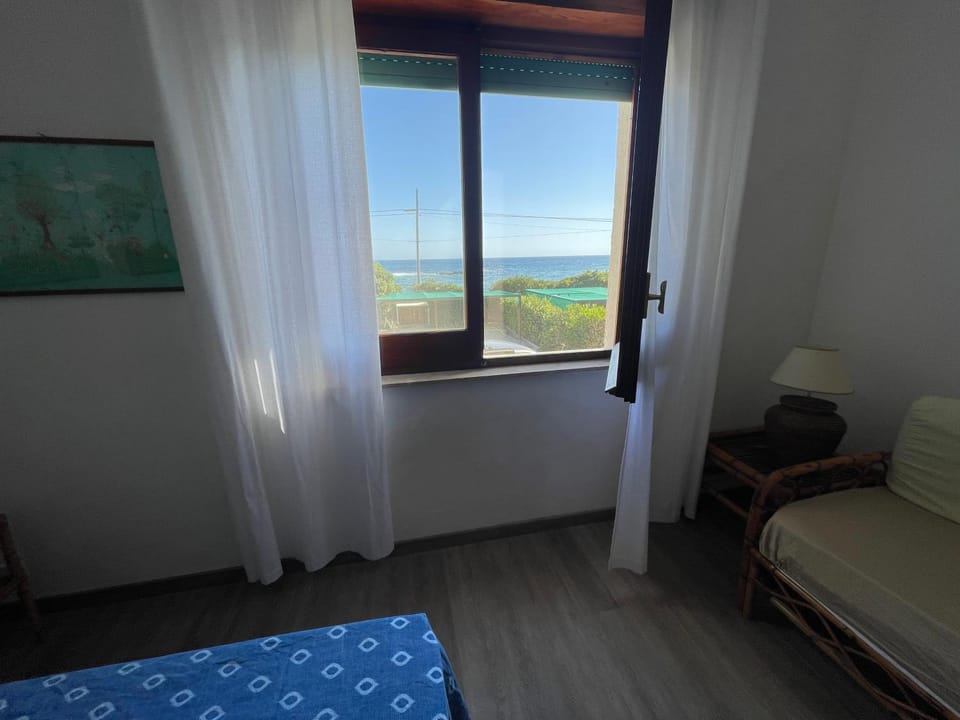 Bedroom, Sea view