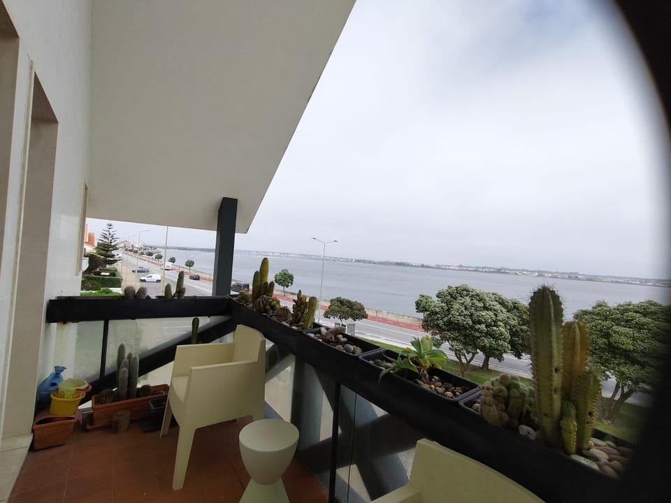 View (from property/room), Balcony/Terrace