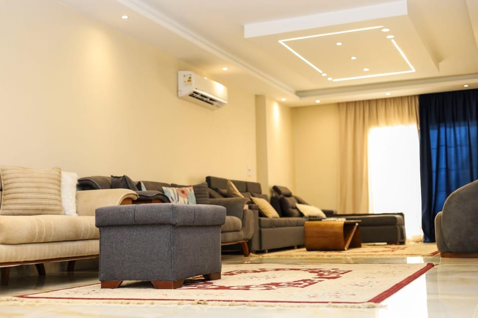 Living room, Seating area, air conditioner