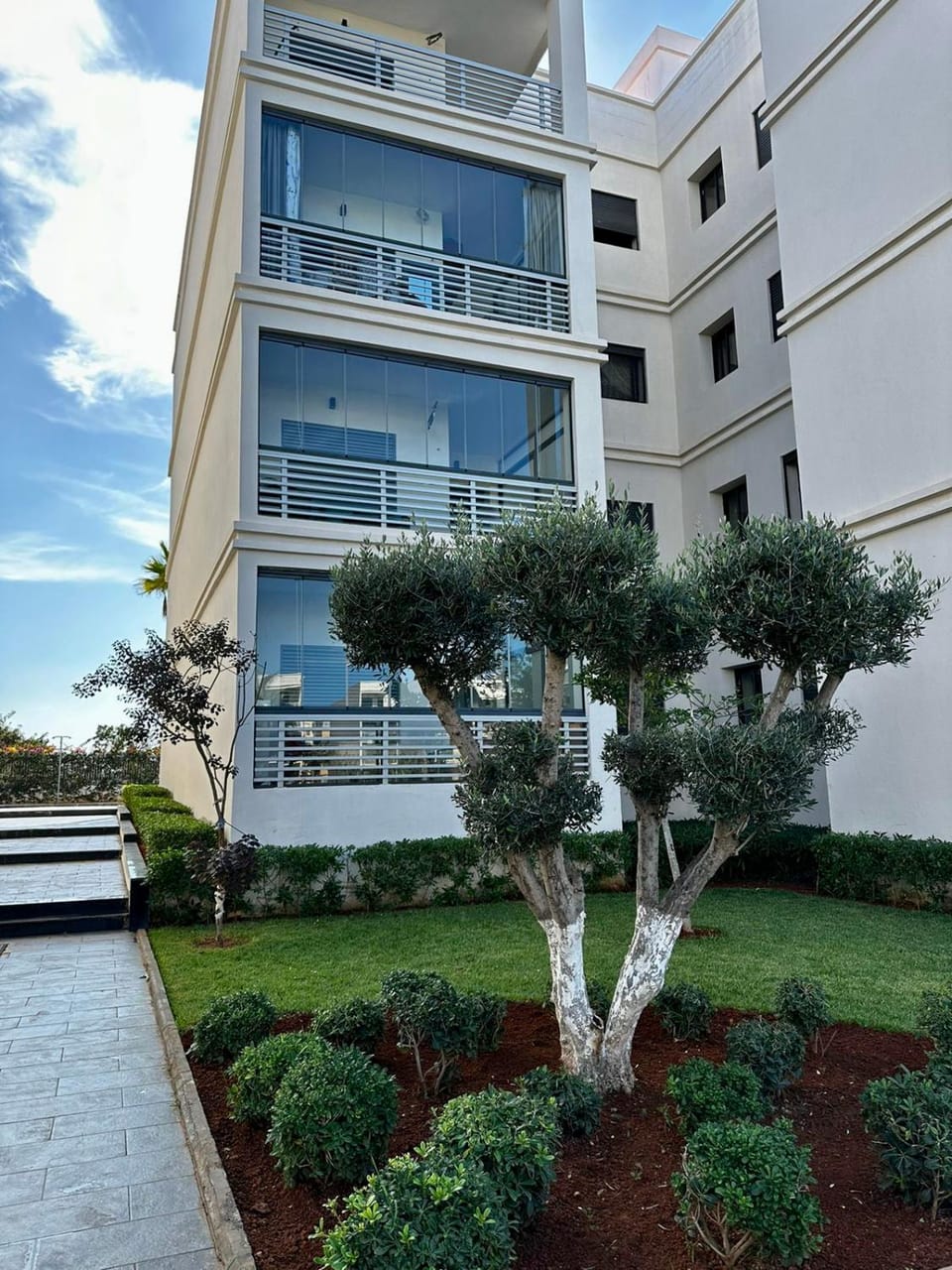 Property building, Spring, Day, Garden, Garden view