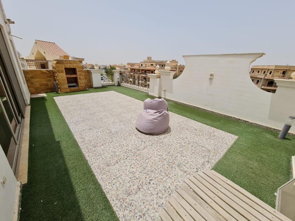 Patio, BBQ facilities, Balcony/Terrace