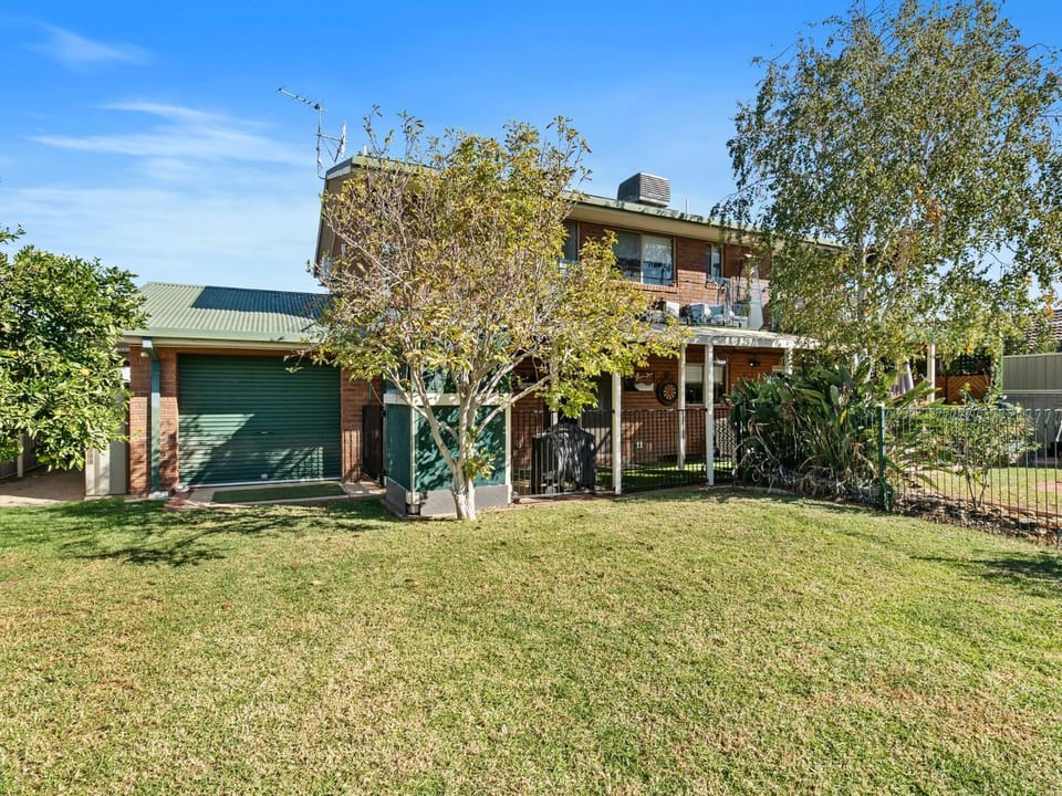 Cade Retreat House in Yarrawonga