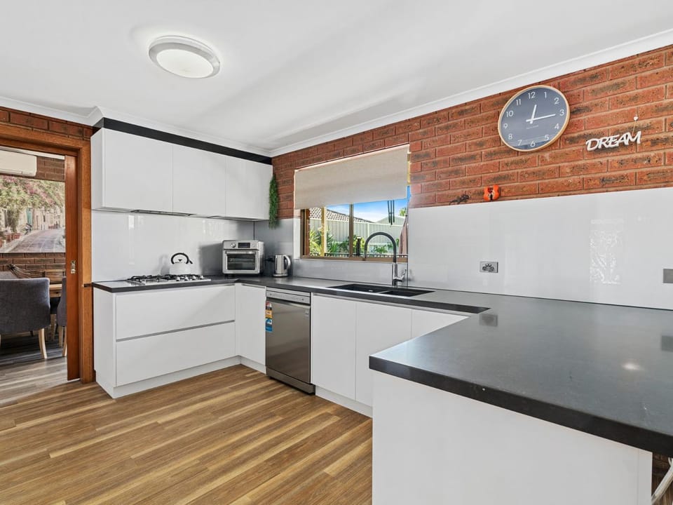 Cade Retreat House in Yarrawonga