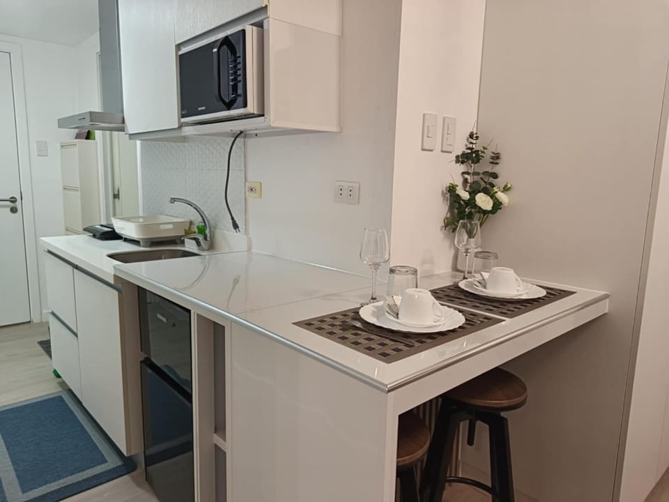 M&R Condotel Azure North Apartment in Calabarzon