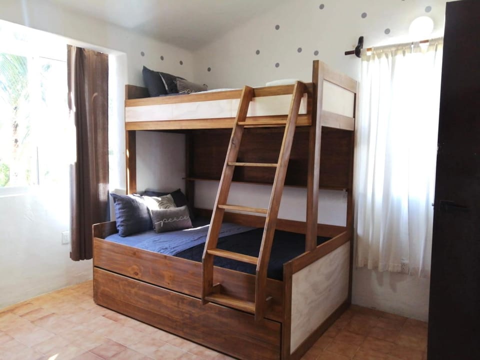 bunk bed