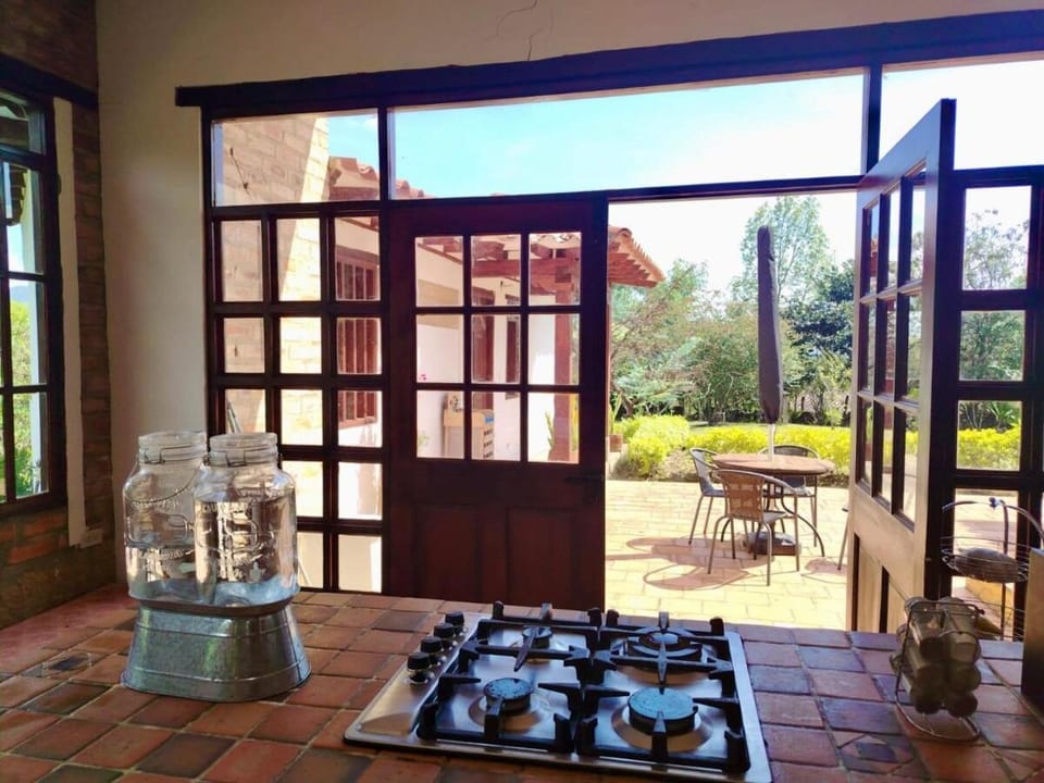 Casa Finca Los Arrayanes, spectacular views! House in Boyaca