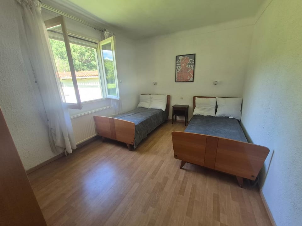 Villa climatisée avec grand jardin, animaux admis - FR-1-776-138 Villa in Catalonia