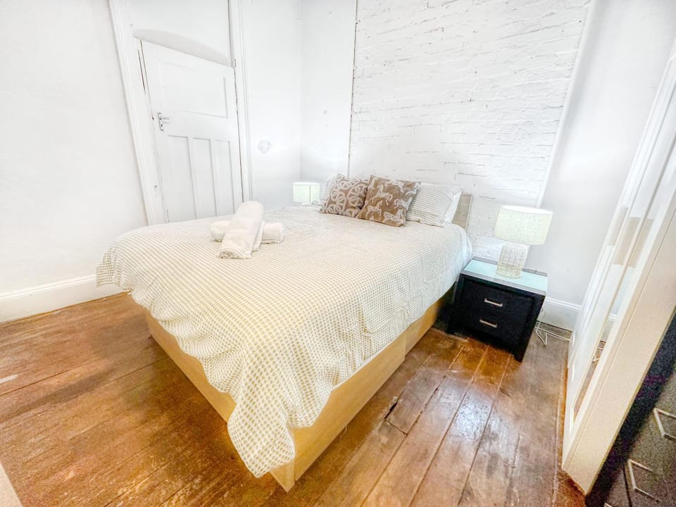 Bed, Photo of the whole room, Bedroom, towels, wardrobe