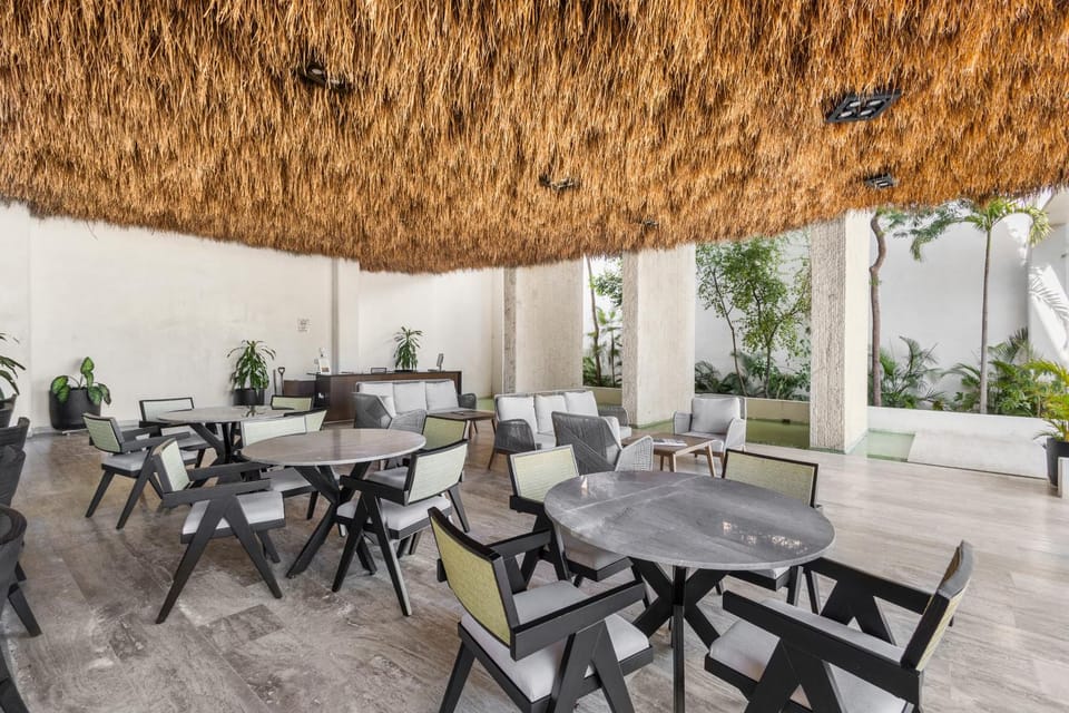 Tulum Hotspot 2BR Condo Apartment in Tulum