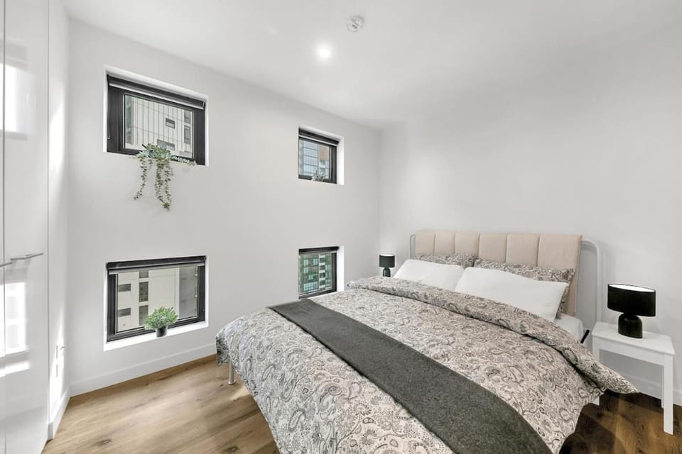 2Brm Private APT in Southbank with Views Apartment in Southbank