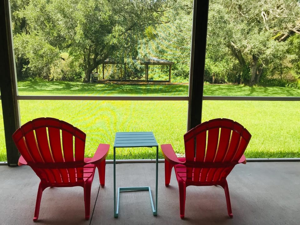 Amazing Waterfront Apt near Disney and Lake Tohoa Apartment in Kissimmee