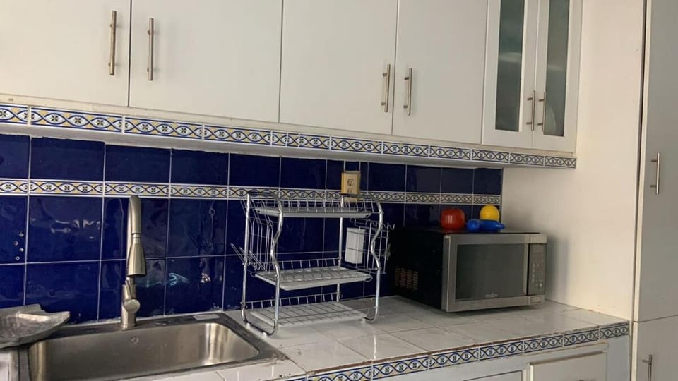 Accommodation in Cancun with a pool, TV, Wi-Fi, and AC House in Cancun