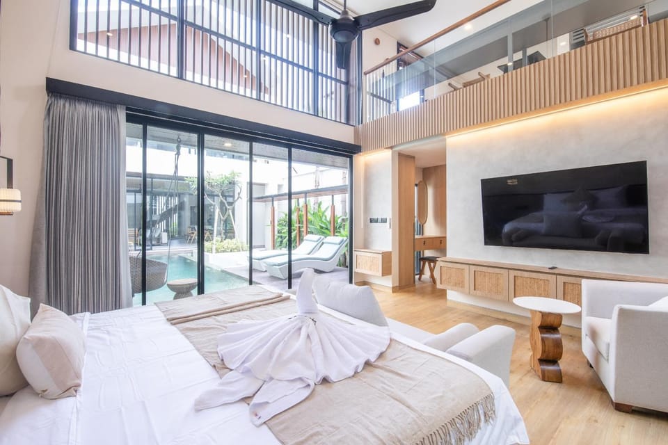 Elegant 3BR Escape Canggu AC 5min Shore House in North Kuta