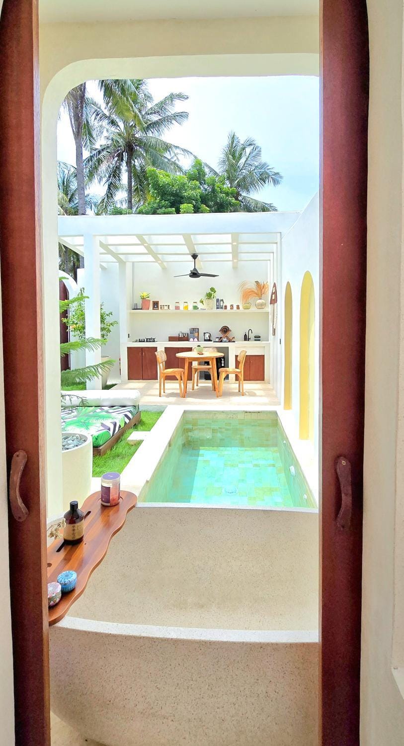 Garden, Swimming pool, Bath