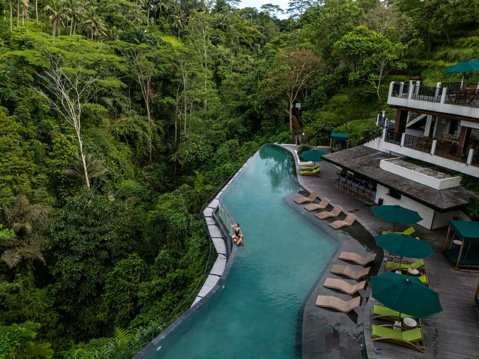 Natural landscape, Swimming pool