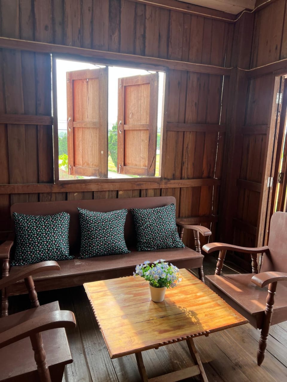 Seating area