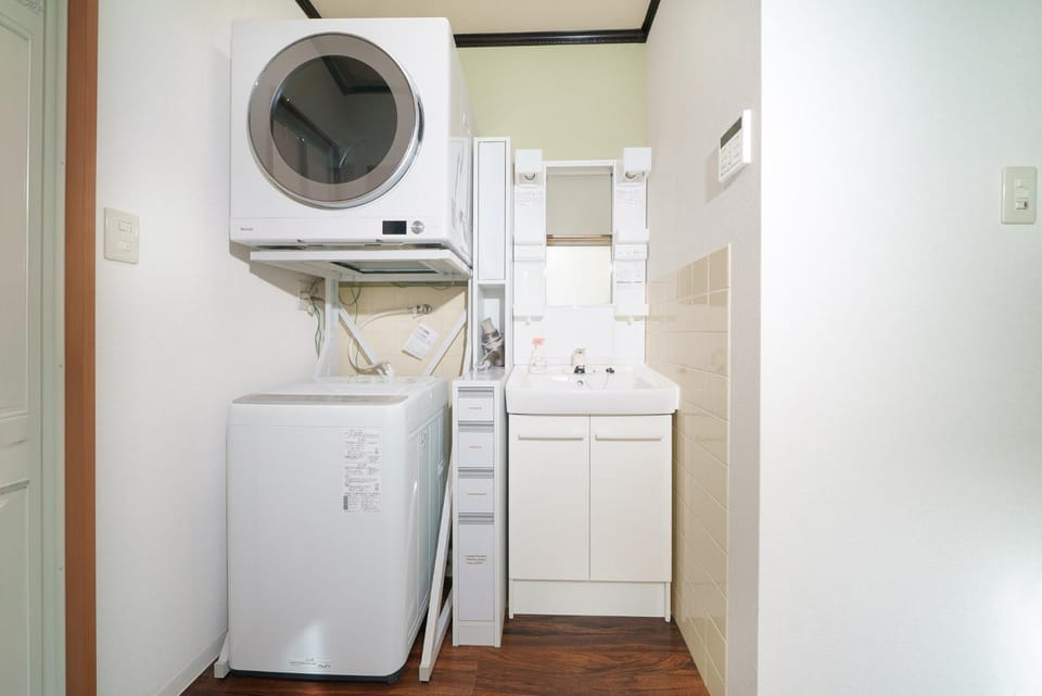 laundry, dryer