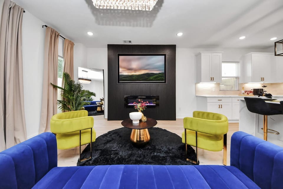 The Prolific Stay - Where Luxury Meets Lifestyle House in Houston