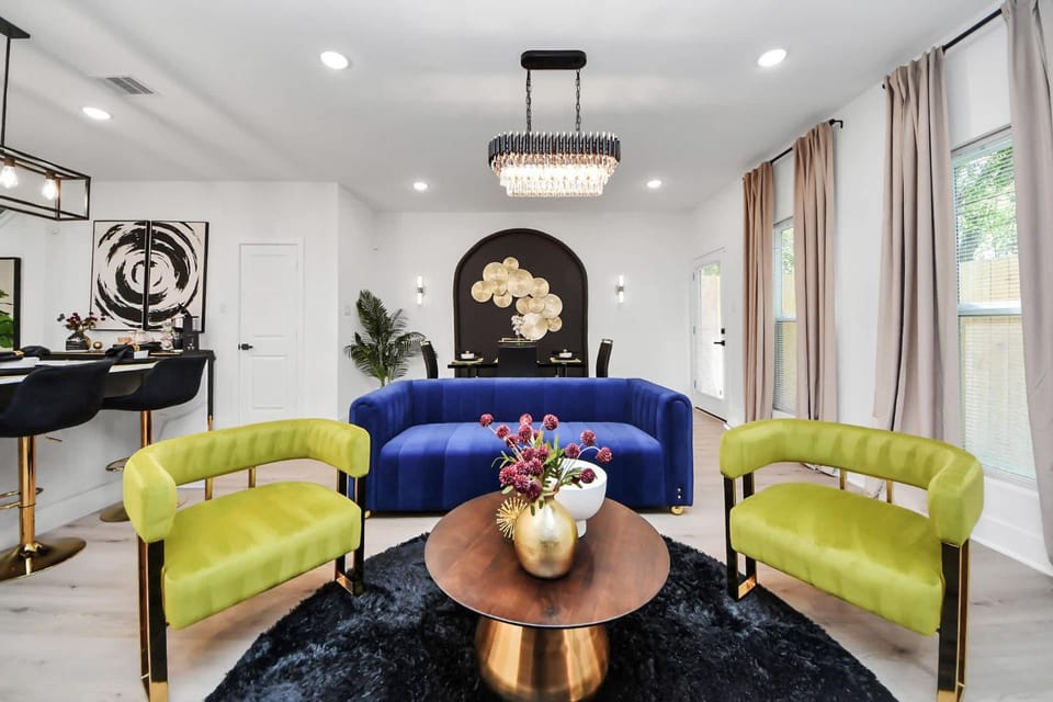 The Prolific Stay - Where Luxury Meets Lifestyle House in Houston