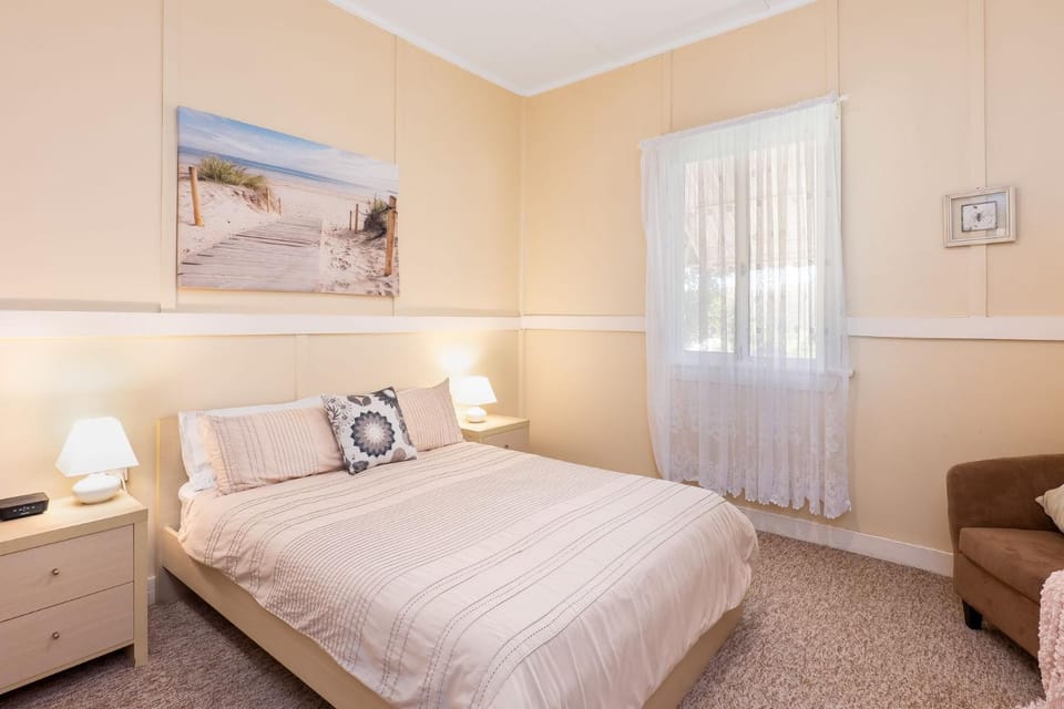Crooked Cottage House in Nambucca Heads