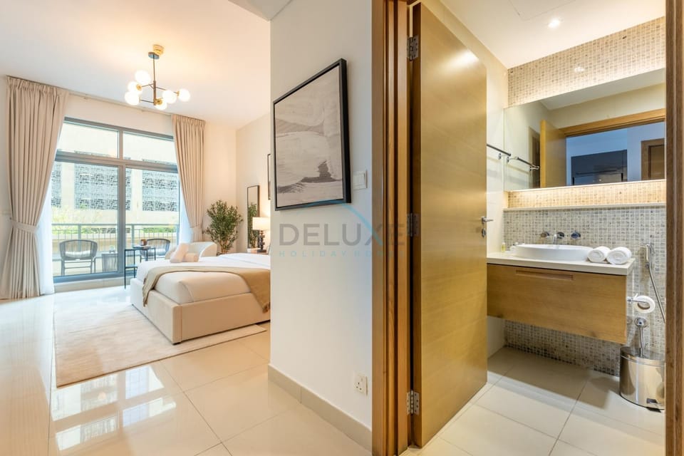 Bed, Bathroom, Bedroom