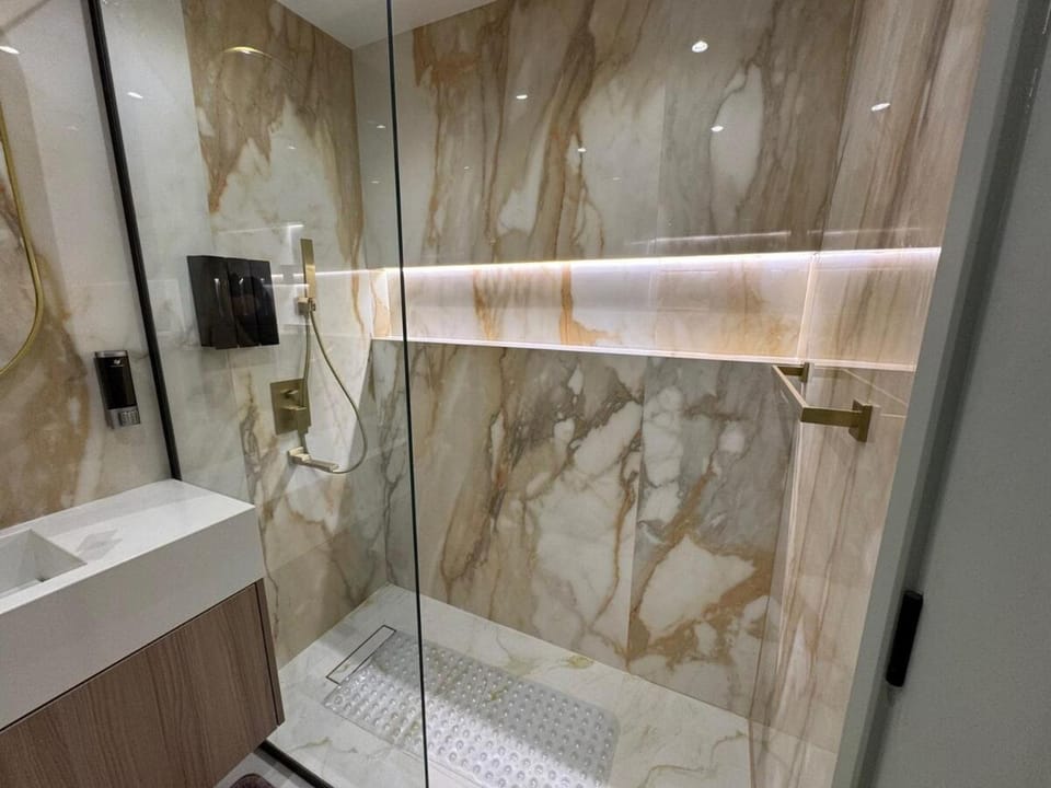 A unique luxury touch in JLT Apartment in Dubai