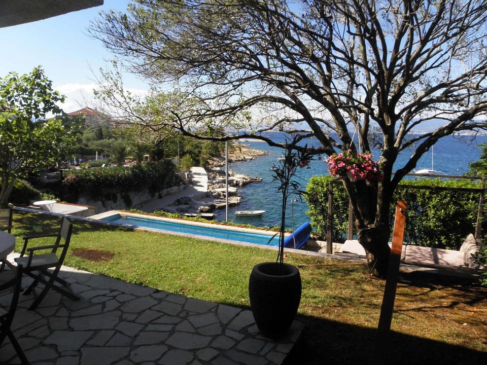 Sea view, Swimming pool, Swimming pool
