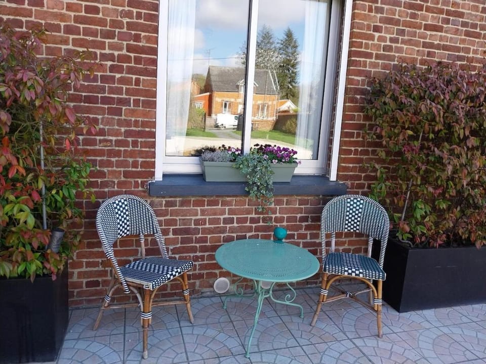 Patio, Day