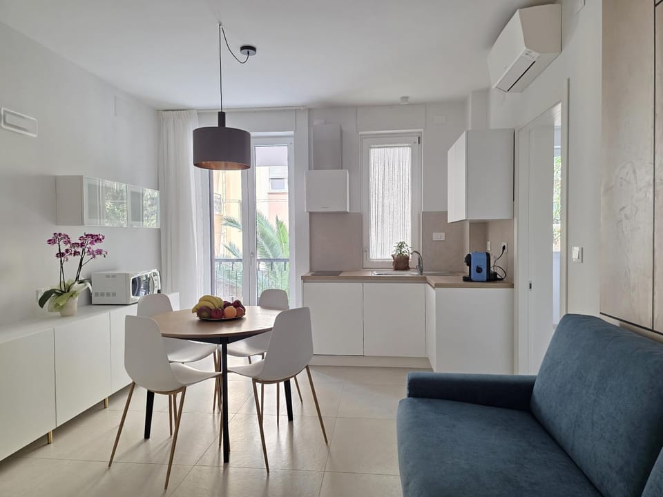 Kitchen or kitchenette, Living room, Seating area, Dining area, Lunch, Lunch, kitchen, kitchen