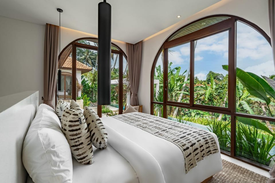 Bed, View (from property/room), Photo of the whole room, Bedroom, air conditioner