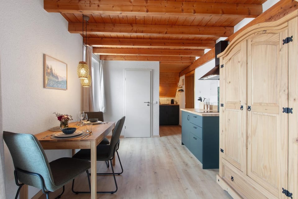 Property building, Kitchen or kitchenette, Living room