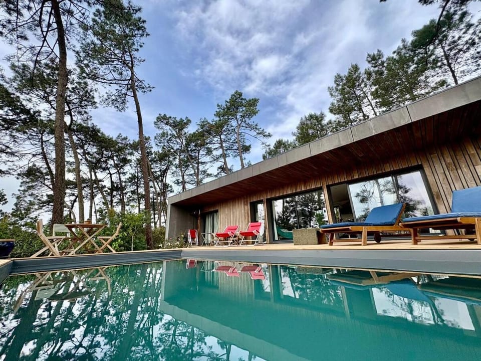 La Villa du Bout du Monde, Pool & Jacuzzi Villa in Hossegor