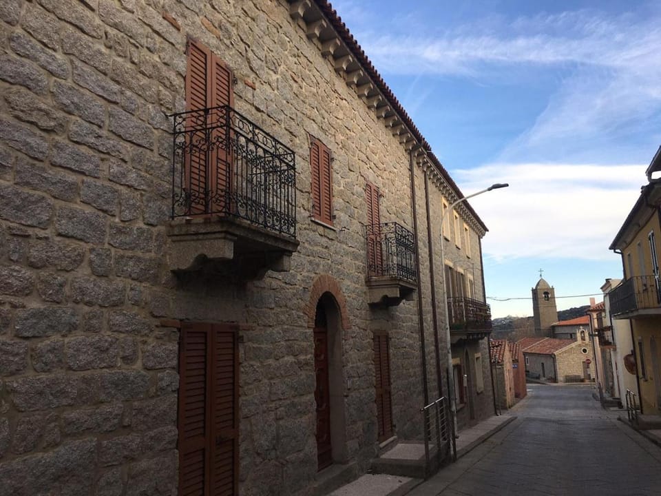 Property building, Street view