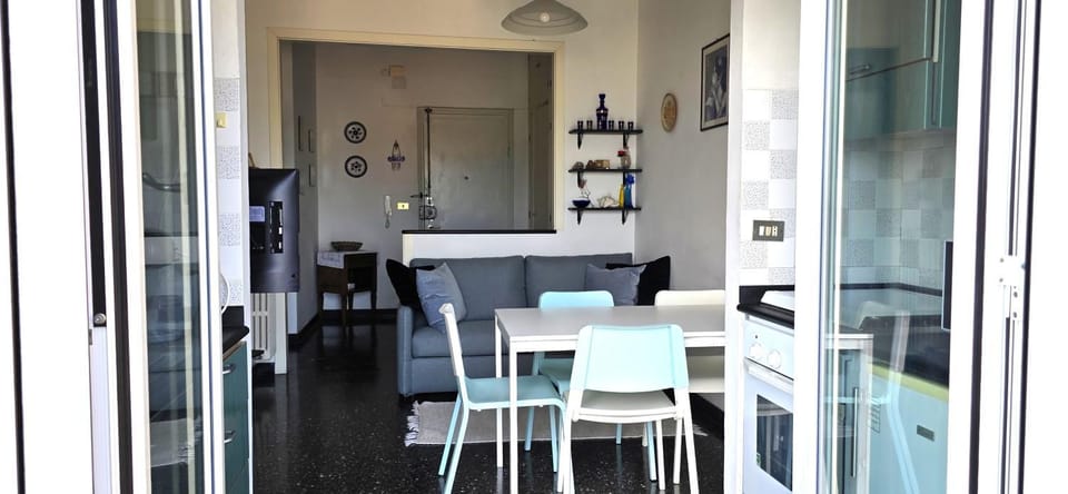 Golfo Ligure view by Affitti brevi Liguria Apartment in Albissola Marina