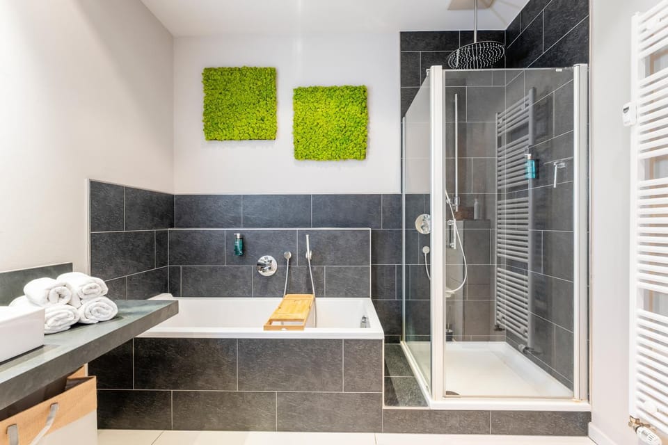 Shower, Bathroom, Bath