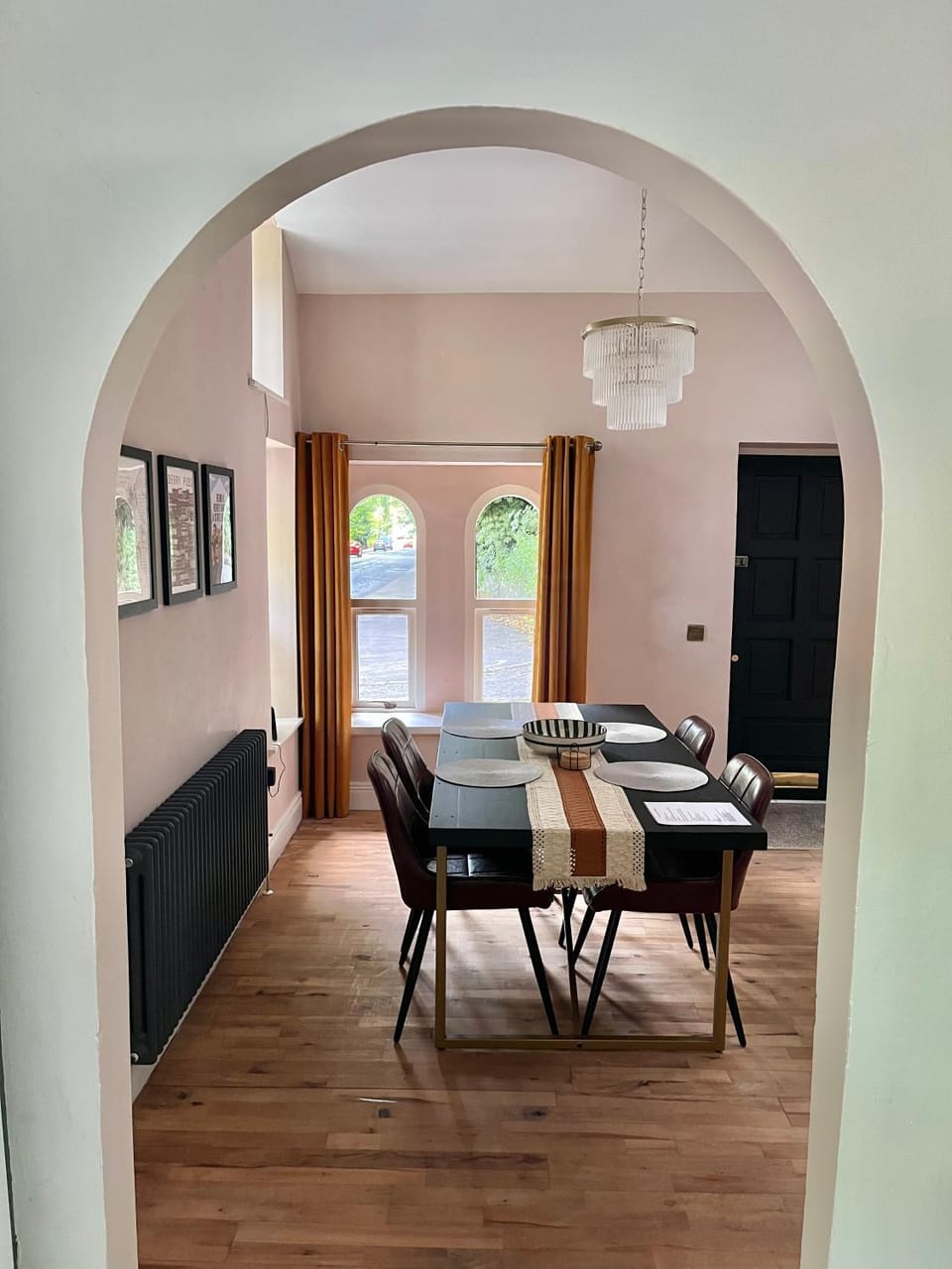 Victoria Gate Lodge House in Londonderry