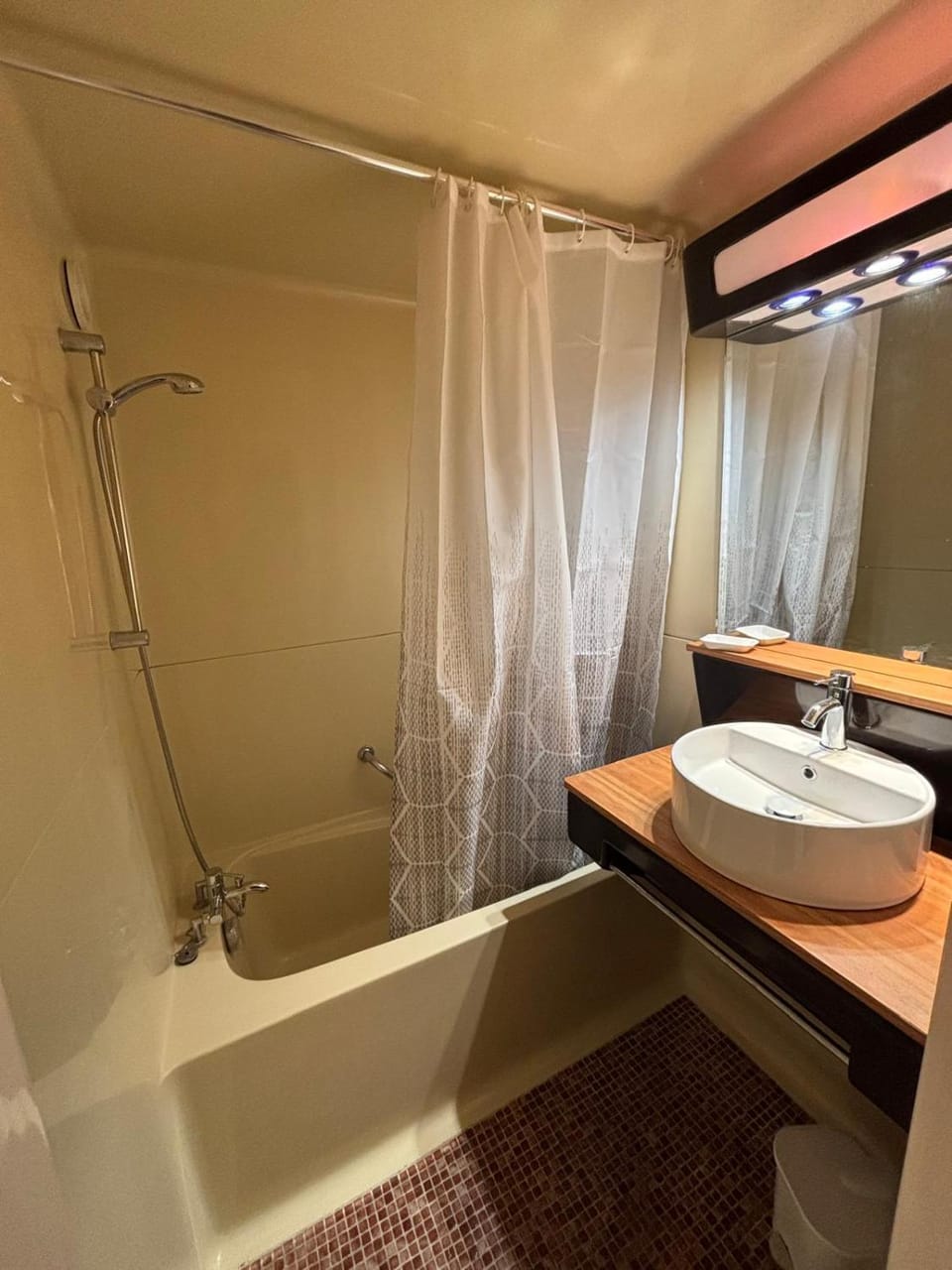 Shower, Bathroom, Bath
