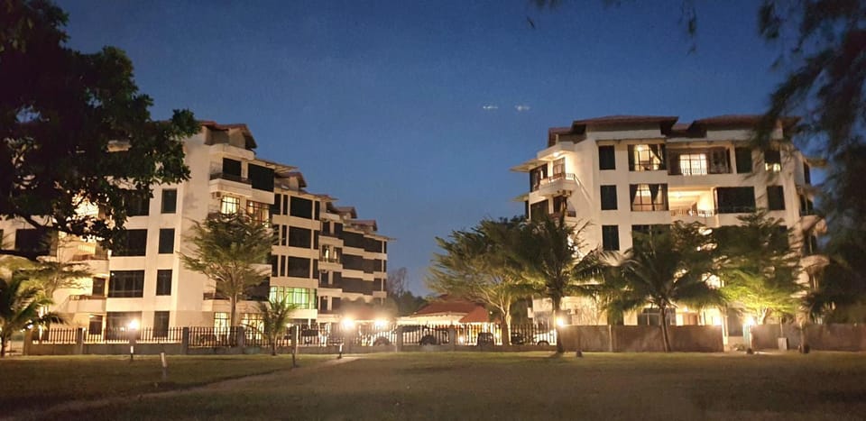 Property building, Night