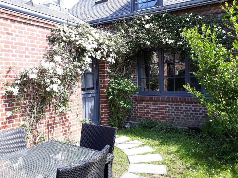 Maison de pêcheur - 250 m plage - Terrasse privée House in Étretat