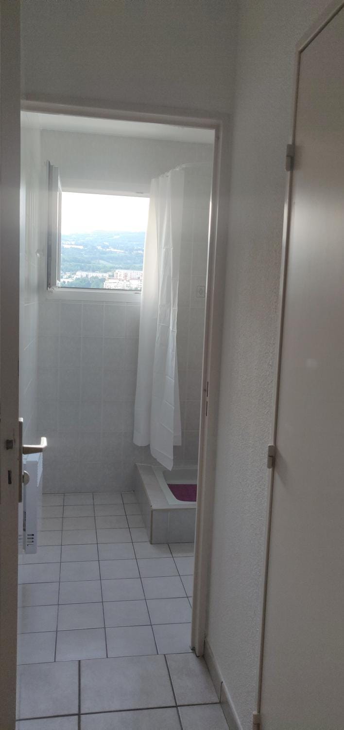 Beautiful studio with balcony Apartment in Provence-Alpes-Côte d'Azur