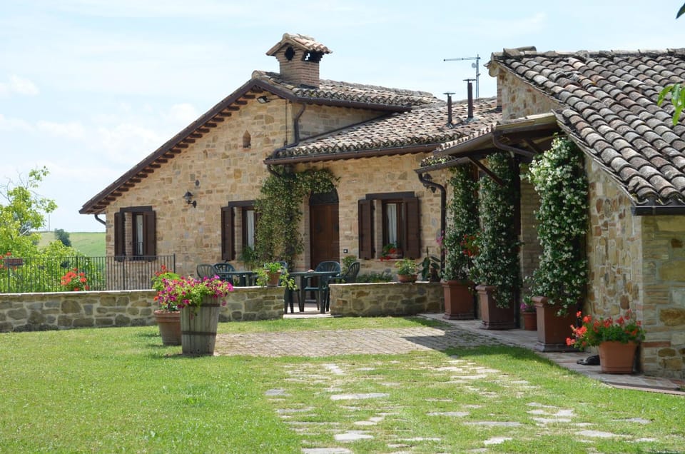 Property building, Decorative detail