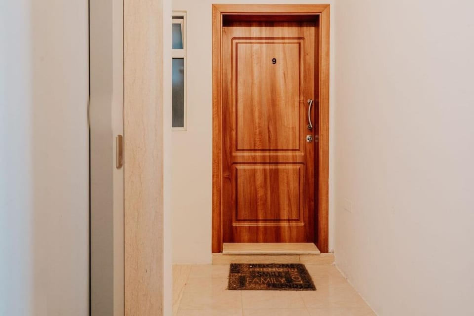 Bugibba's Heart 1BR Flat Apartment in Saint Paul's Bay
