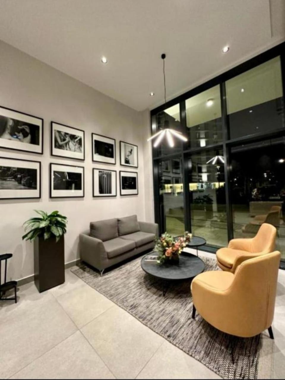 BW Simfonia Apartman 407-whit free garage parking Apartment in Belgrade